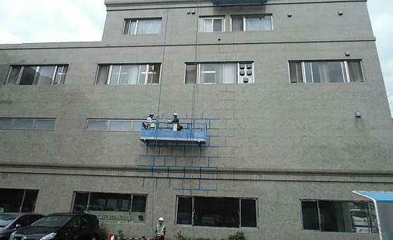 東京都江東区商業ビル外壁コーキング工事のイメージ